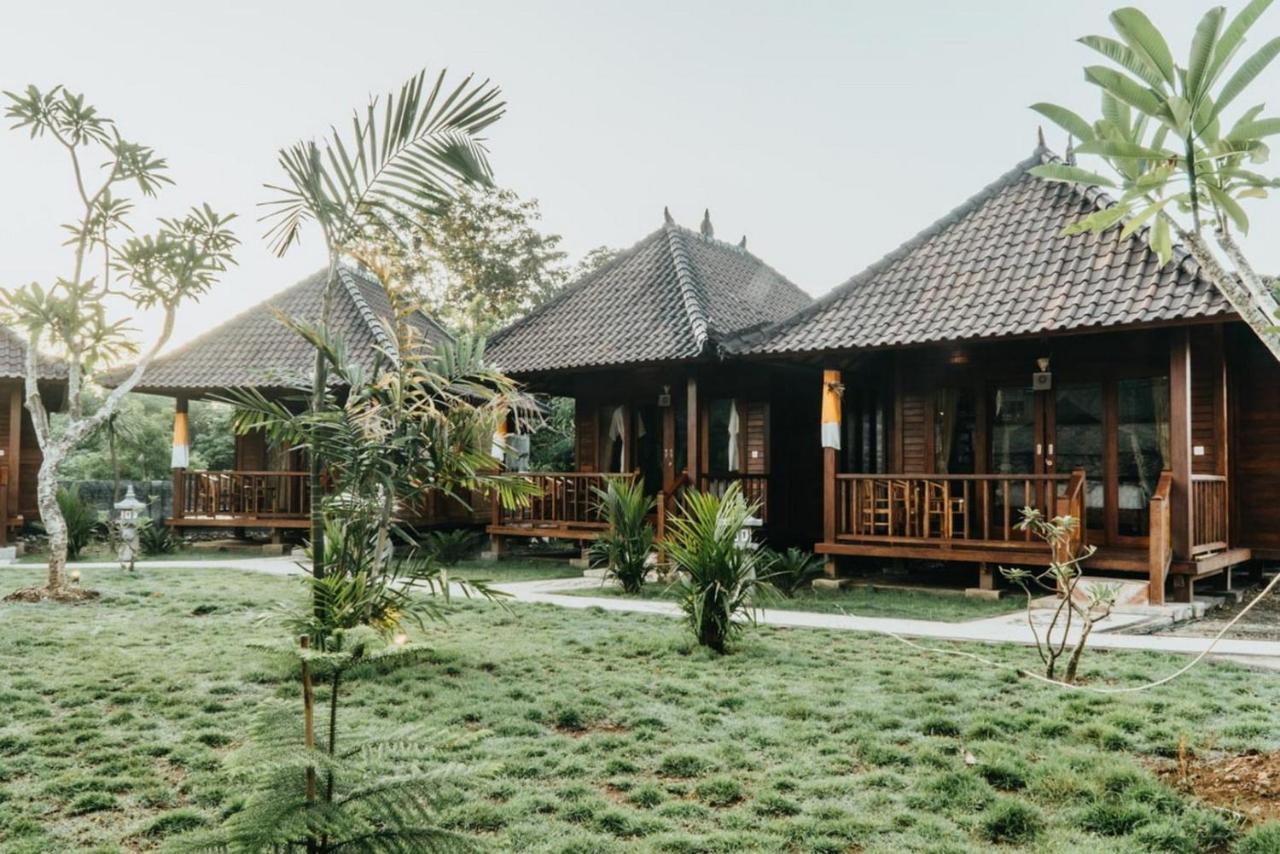 Taman Tirta Villa Lembongan Exterior photo
