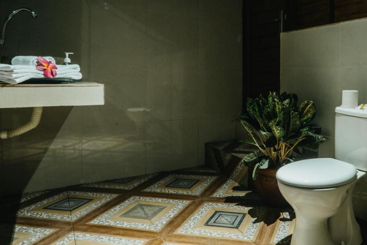 Taman Tirta Villa Lembongan Exterior photo